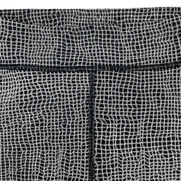 Lululemon Wild And Free Tight In Fall Net White Black Womens Size 6 - Picture 11 of 14